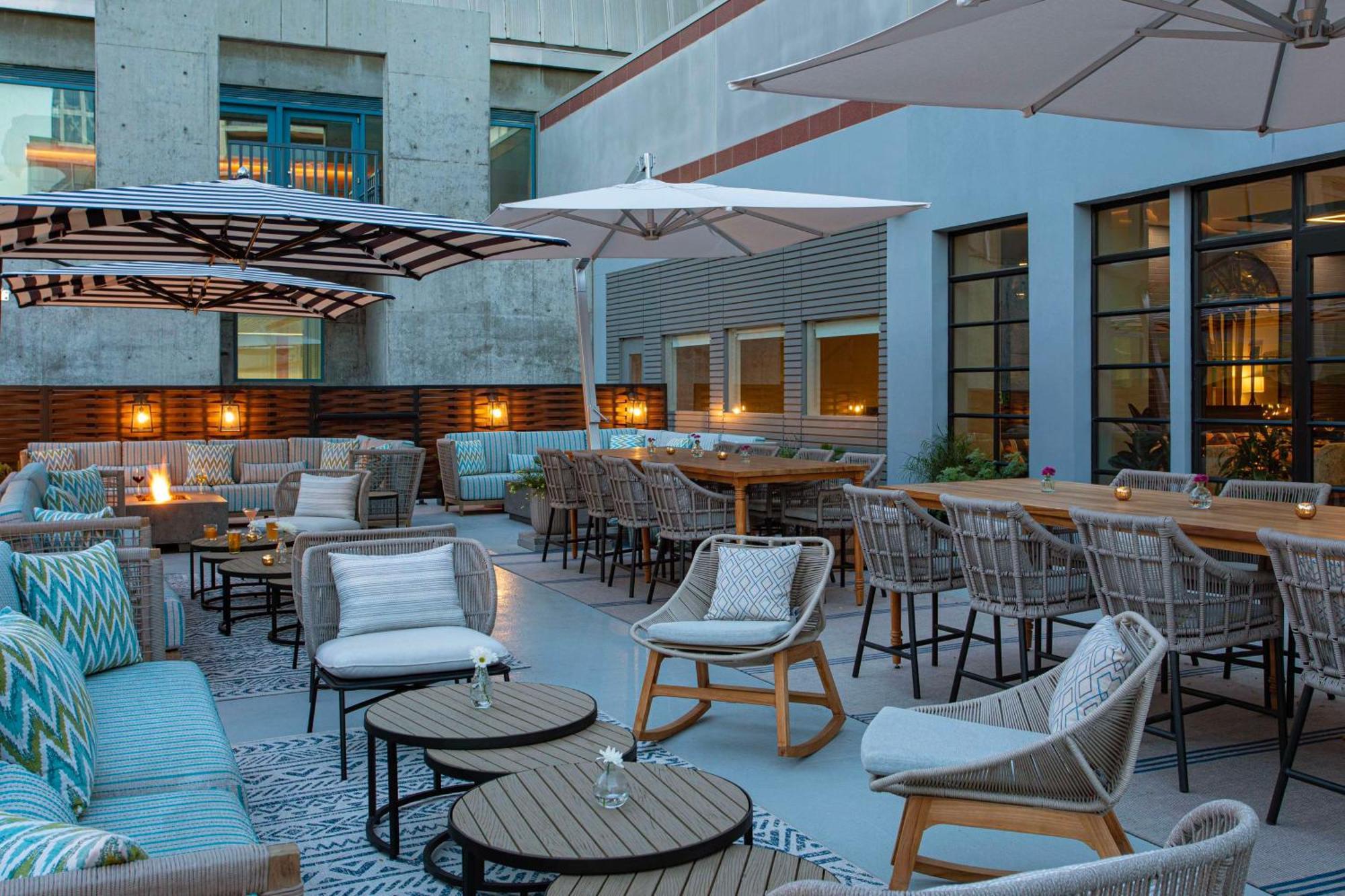 Hilton San Jose Hotel Exterior foto